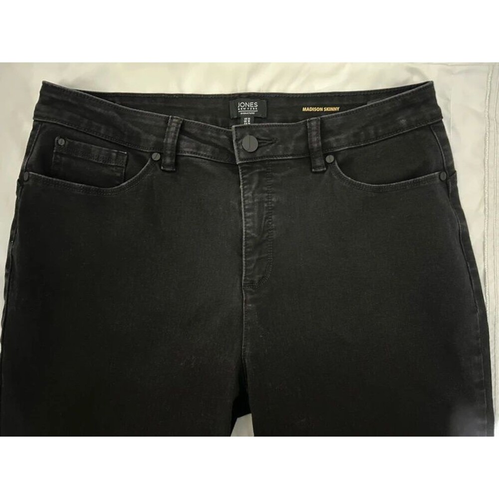 Jones New York Signature Madison Skinny Jeans